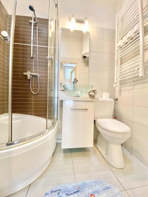 Stay Cool! Apartment With Sauna And Private Garden Budapest Eksteriør billede